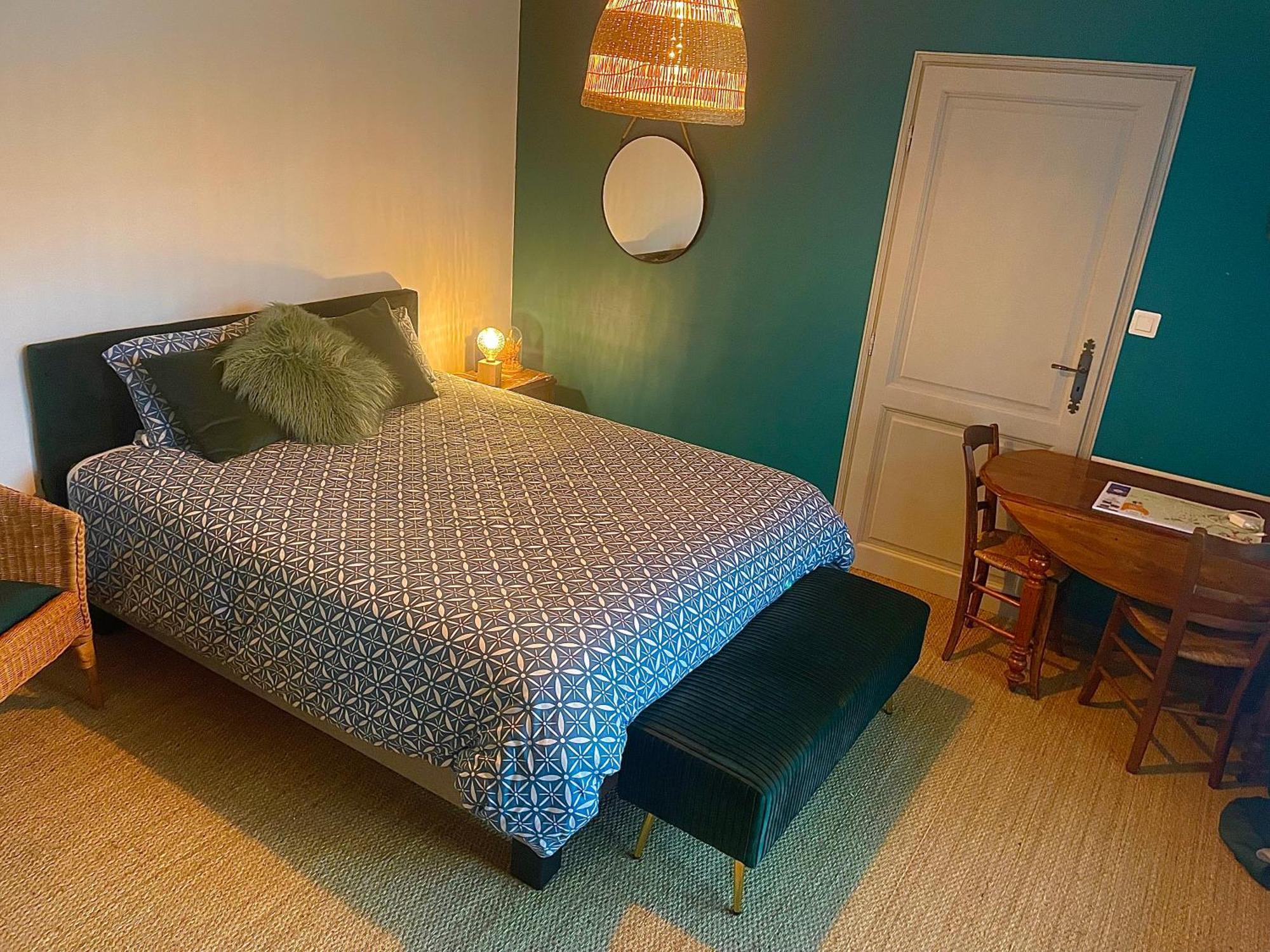 Chez Guilem Bed and Breakfast Saint-Maixent-lʼÉcole Buitenkant foto